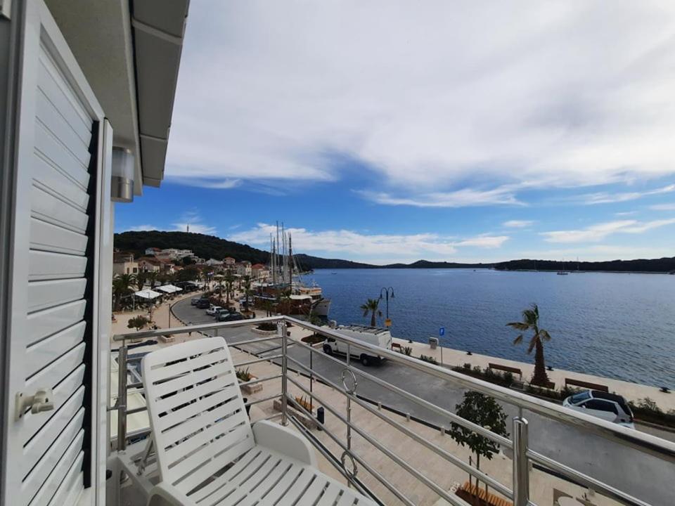 Ojdana Zivkovic Apartamento Rogoznica  Exterior foto